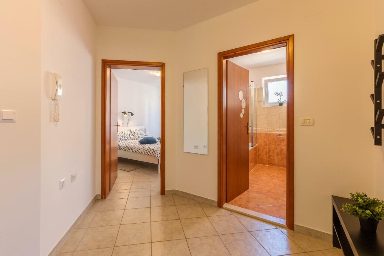 Apartment Vivis Medulin Exterior photo